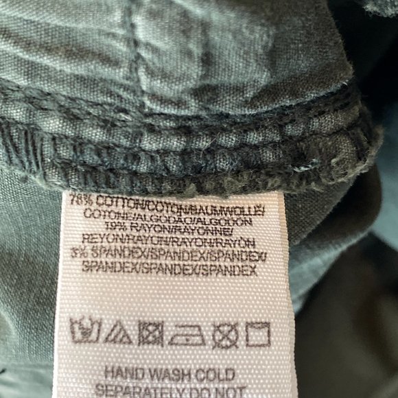 Free People Mid Rise Sueded Utility Cargo Zip Ankle Pants in Green - Picture 9 of 11